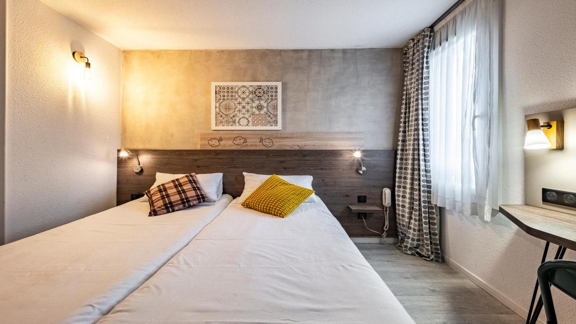 Greet Hotel Massieux Lyon Nord Exterior foto